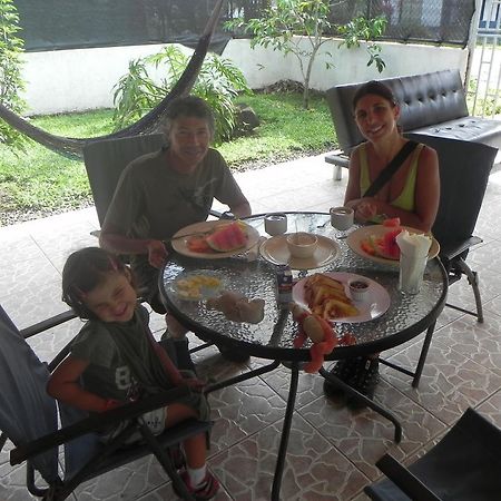Hostel Rio Danta La Fortuna Bagian luar foto