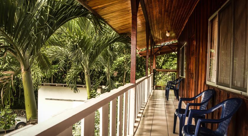 Hostel Rio Danta La Fortuna Bagian luar foto