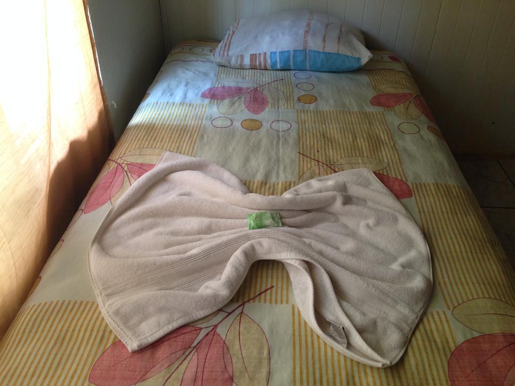 Hostel Rio Danta La Fortuna Bagian luar foto