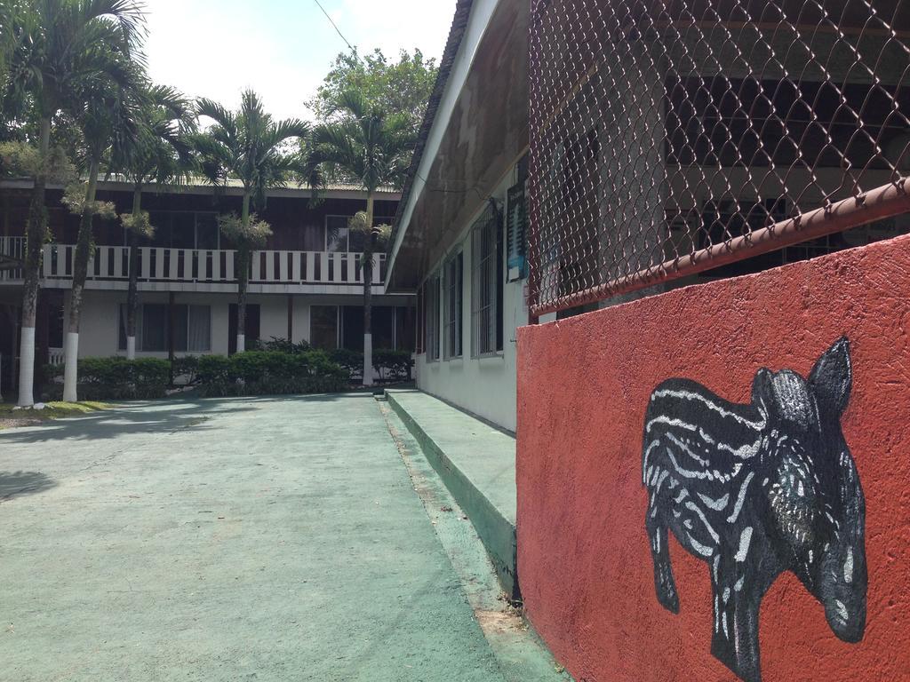 Hostel Rio Danta La Fortuna Bagian luar foto
