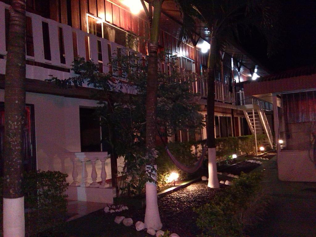 Hostel Rio Danta La Fortuna Bagian luar foto
